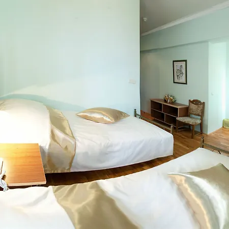 Diana Hotel Villa Hotell