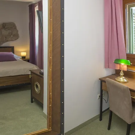 Hotel Diana Hotel Villa 3*