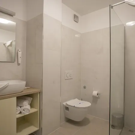 Hotel Diana Hotel Villa 3*