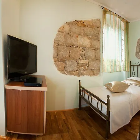 Diana Hotel Villa 3* Split