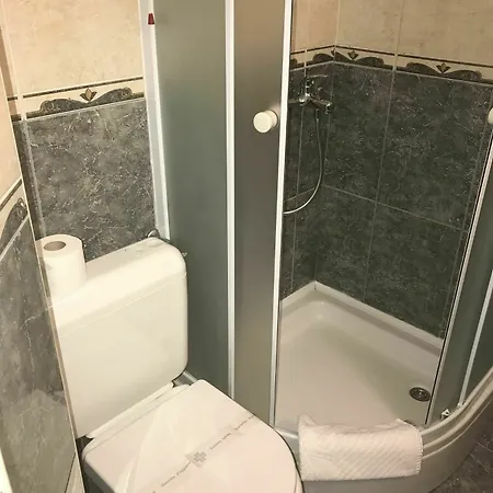 Diana Hotel Villa Hotel