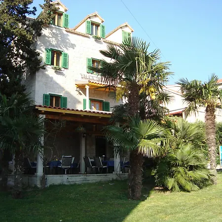 Diana Hotel Villa